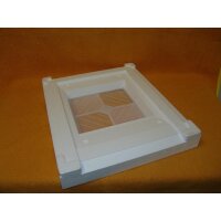 Combi hive bottom with plastic grid plate, one hive for...